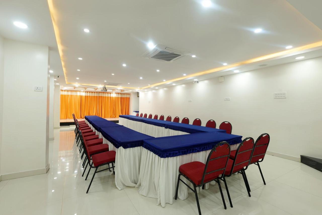 Grand Regency Rajajinagar, Iskcon Temple - Wtc Hotel Bangalore Exterior photo